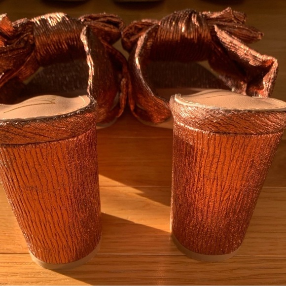 New! Lulus Bronze Bow Mules - Picture 3 of 5